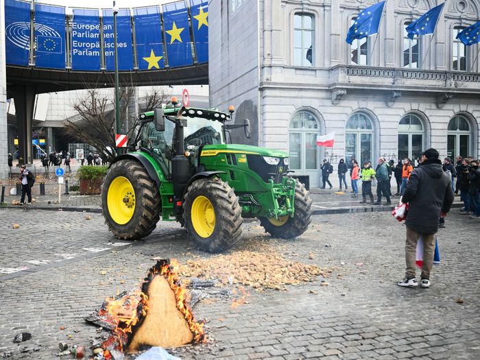 Farmers protest Brussels
