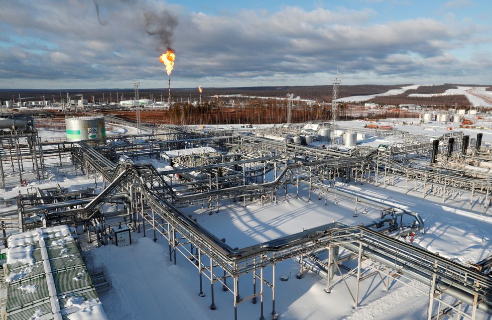 FILE PHOTO: A general view shows an oil treatment plant in the Yarakta Oil Field, owned by Irkutsk Oil Company (INK), in Irkutsk Region, Russia March 10, 2019. Picture taken March 10, 2019. REUTERS/Vasily Fedosenko/File Photo