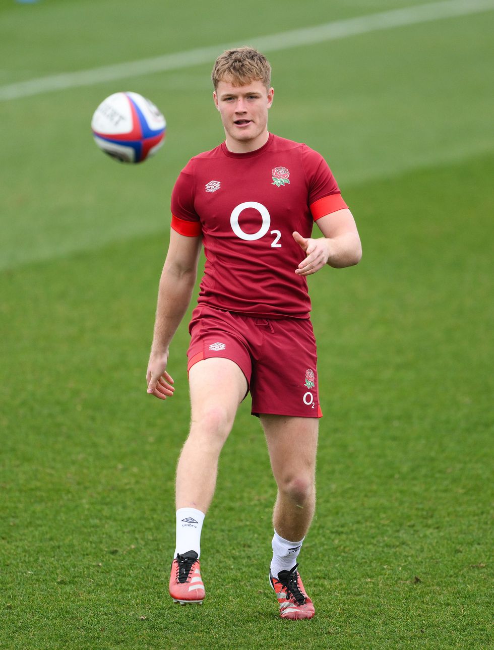 Fin Smith is set to make his debut from the bench