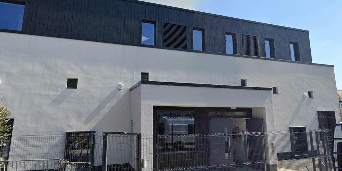 London synagogue targeted in attempted firebomb attack just weeks after Jewish ambulances torched London synagogue targeted in attempted firebomb attack just weeks after Jewish ambulances torched