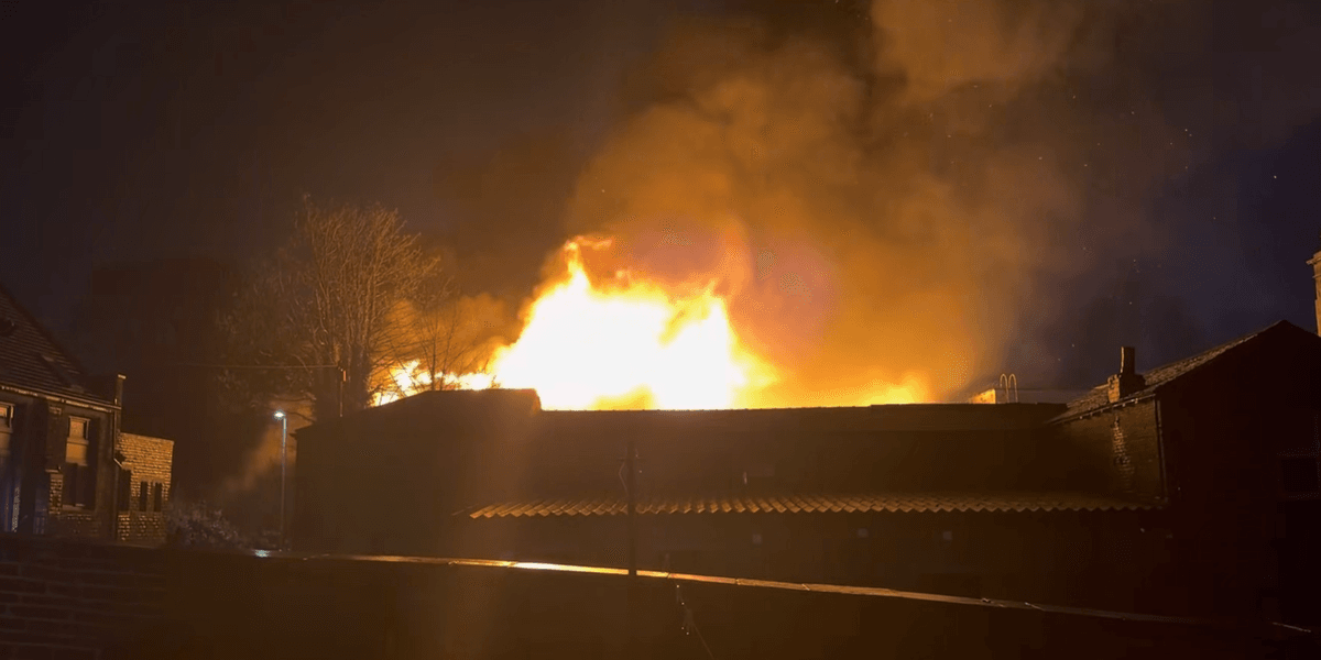 Blaze engulfs historic ex-ballroom as fire crews rush to the scene Blaze engulfs historic ex-ballroom as fire crews rush to the scene