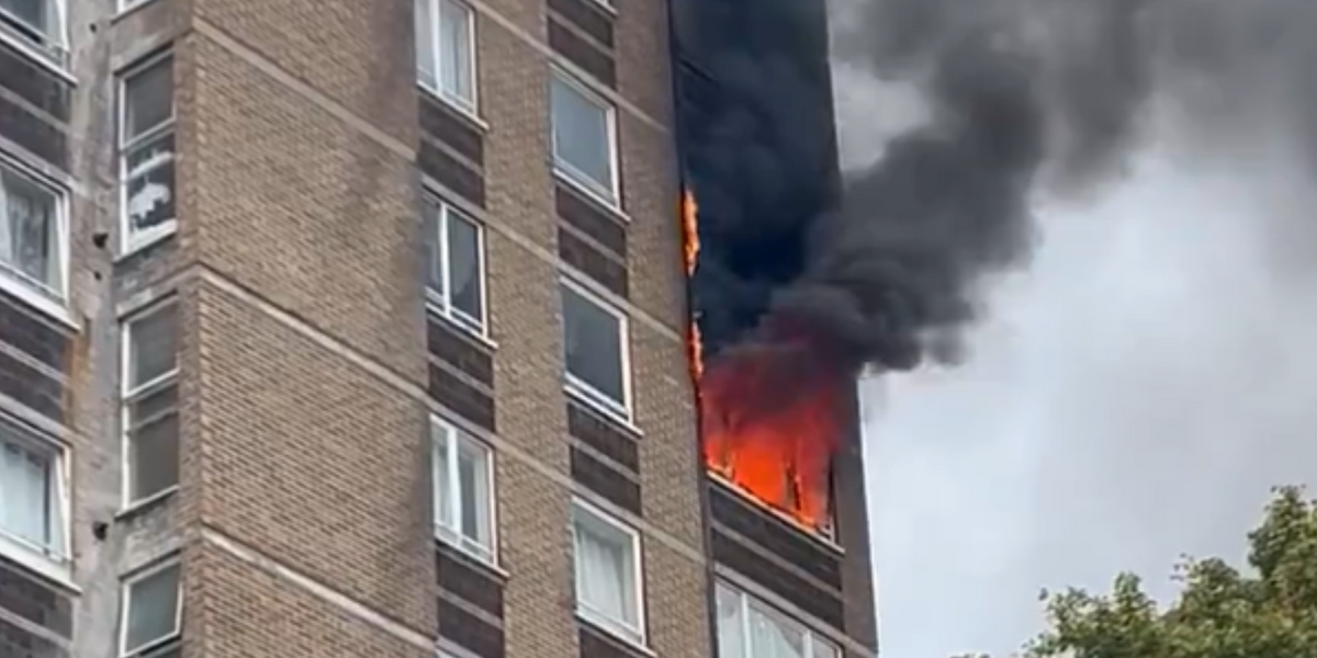 NextImg:Huge blaze breaks out at high-rise London flats as dozens of firefighters rush to scene