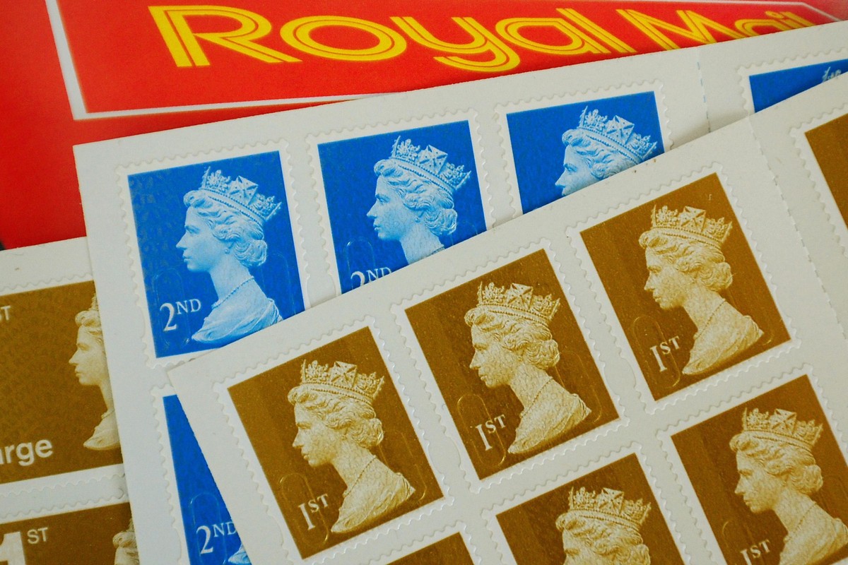Royal Mail 1st Class Stamps Cost More Than 1 From TODAY After Price Hiked royal-mail-1st-class-stamps-cost-more-than-1-from-today-after-price-hiked