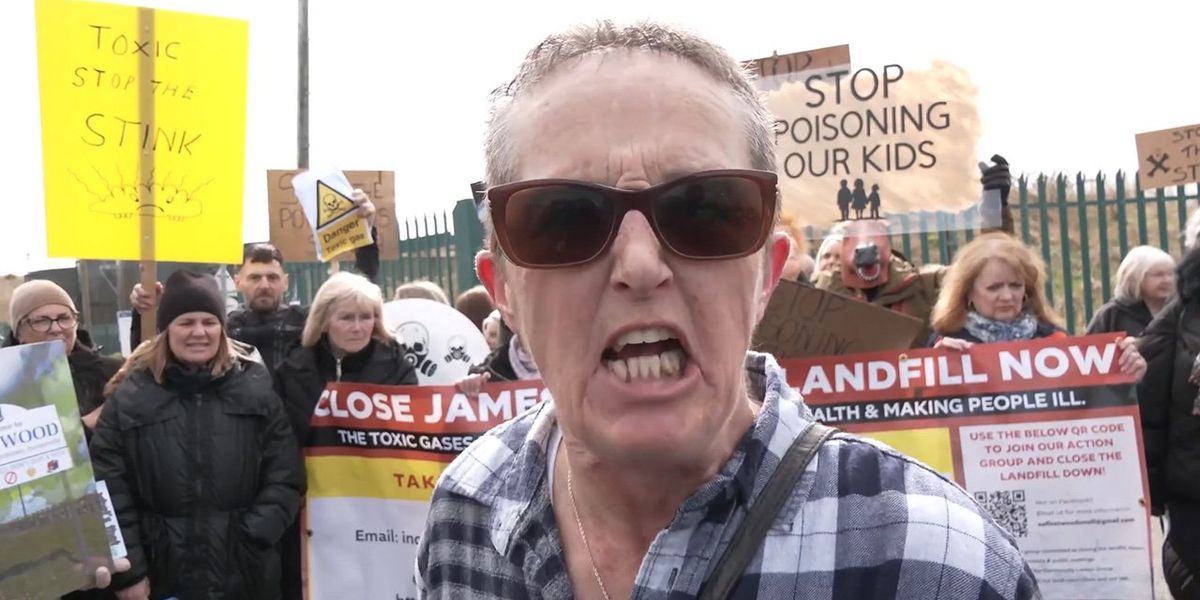 Fleetwood landfill protest: Furious local orders Keir Starmer to visit ‘poisonous’ landfill site Fleetwood landfill protest: Furious local orders Keir Starmer to visit ‘poisonous’ landfill site