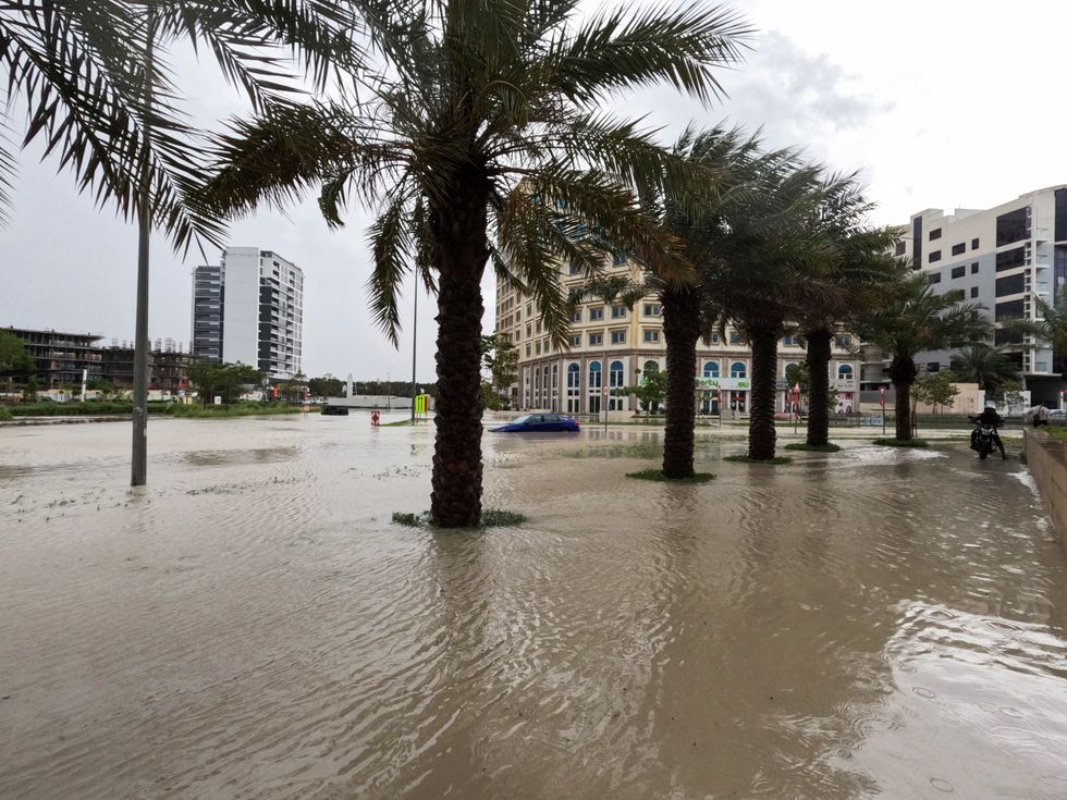 Dubai hit by mass FLOODING Major thunderstorms spark chaos across
