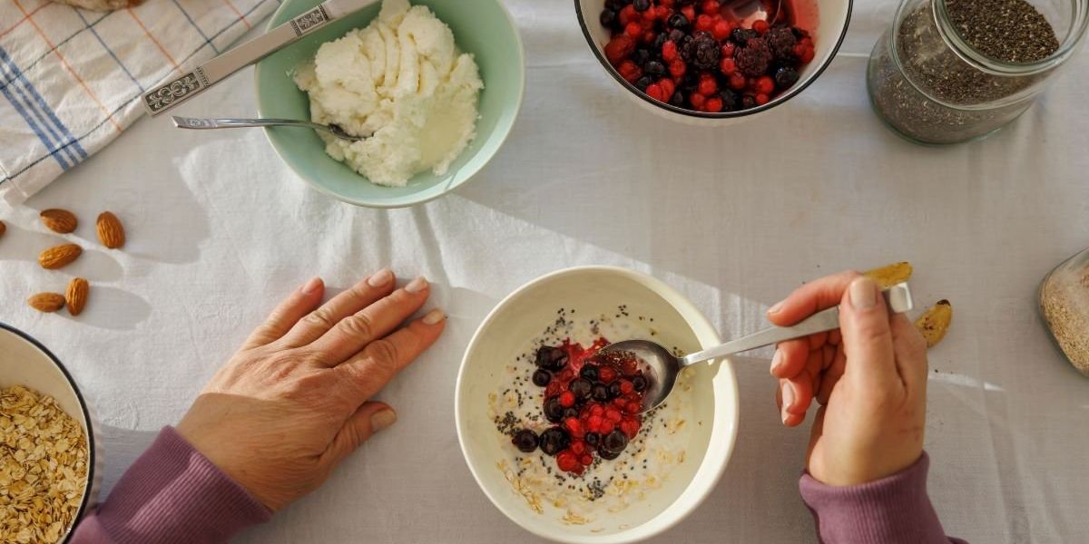 Cutting calories? Nutritionist warns against mistake that ‘slows weight loss or stops it completely’ Cutting calories? Nutritionist warns against mistake that ‘slows weight loss or stops it completely’