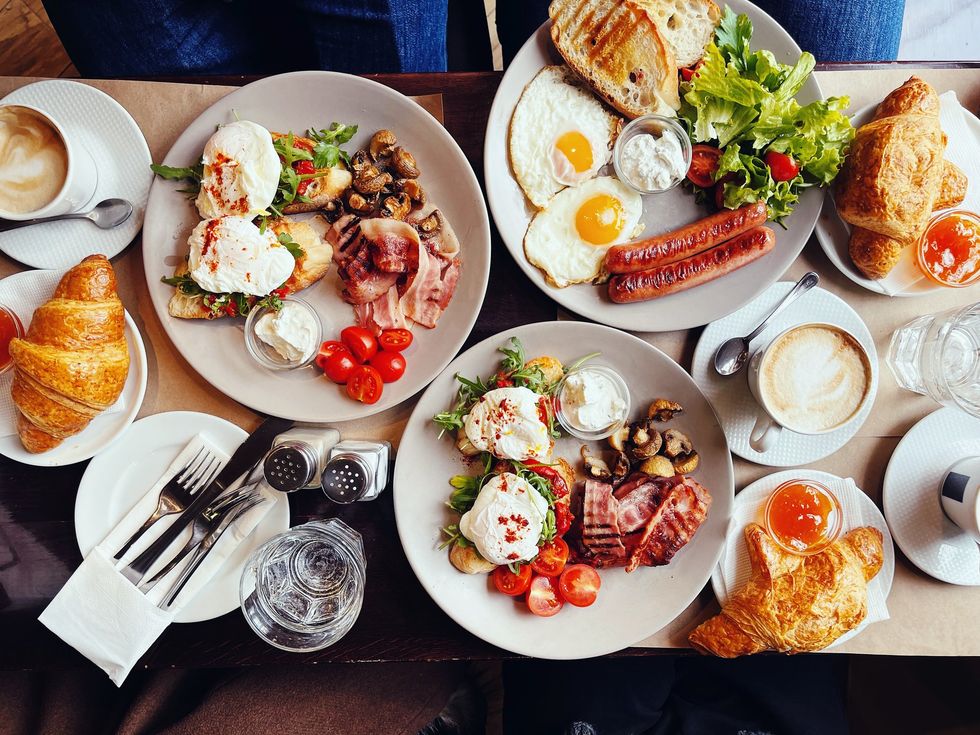 FOOD SELECTION