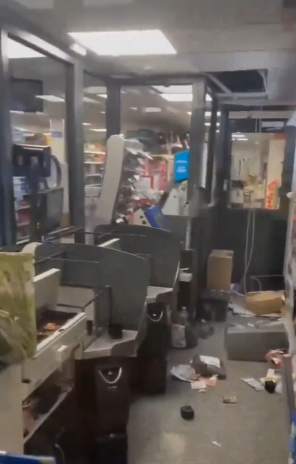 Footage of the theft