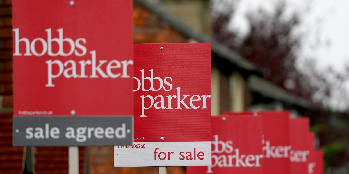 Council tax loophole exposed as second-home owners dodge 100 per cent tax Council tax loophole exposed as second-home owners dodge 100 per cent tax