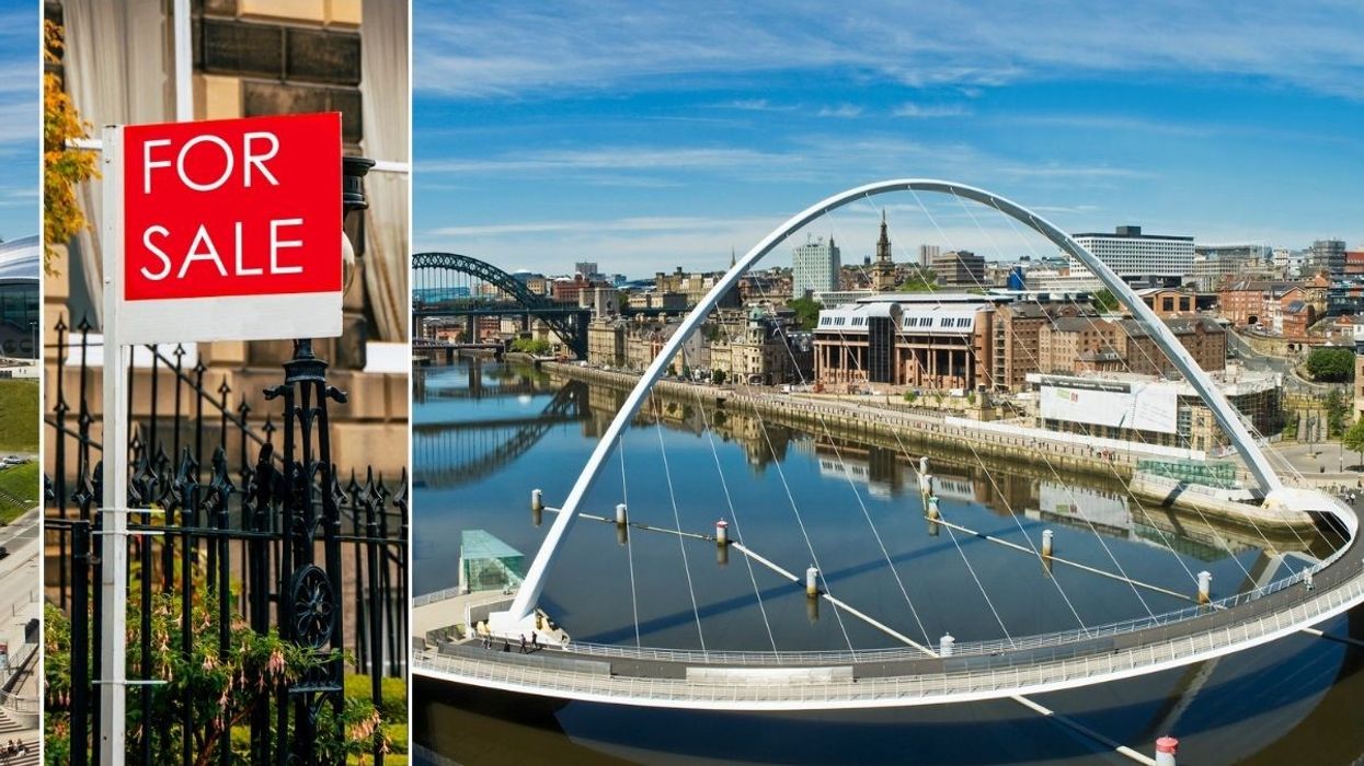 For sale sign / Newcastle upon Tyne