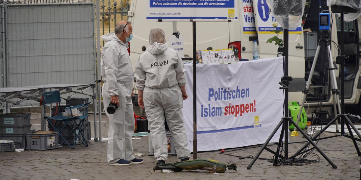 NextImg:German police officer stabbed in city centre on live stream dies from head wounds
