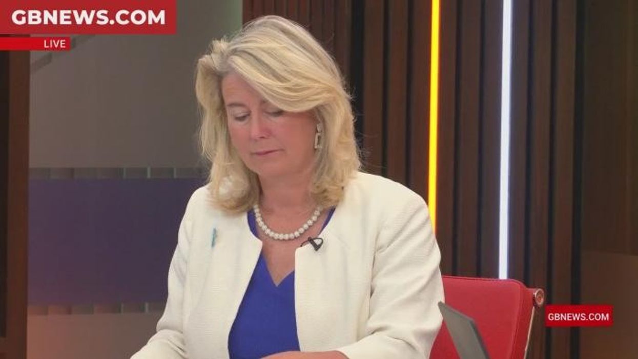 ‘Starting to unravel!’ Keir Starmer warned premiership is at risk as Labour MPs plot rebellion