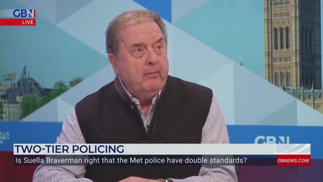 Met Police recruiting officers ‘who can’t read and write English’, blasts former detective