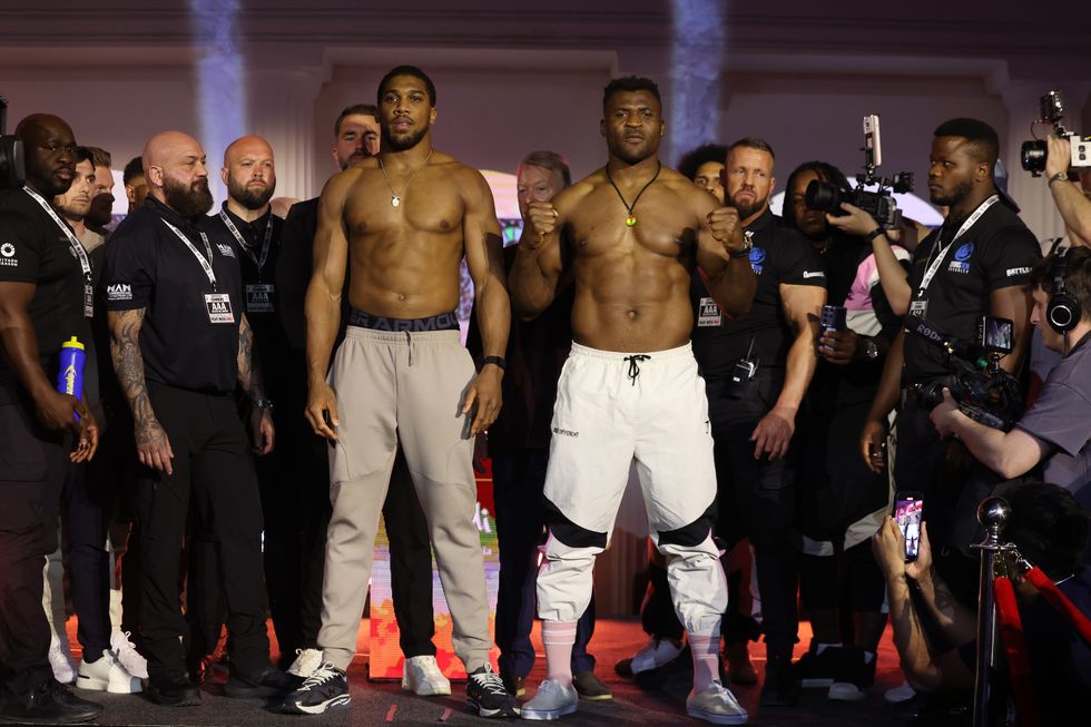 Francis Ngannou Anthony Joshua