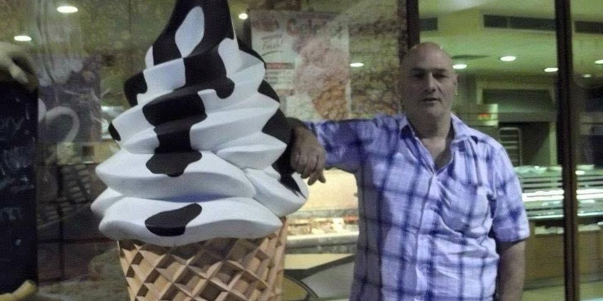 NextImg:'I don't want to go!' Ice cream man engulfed in council row after family business booted out of local park