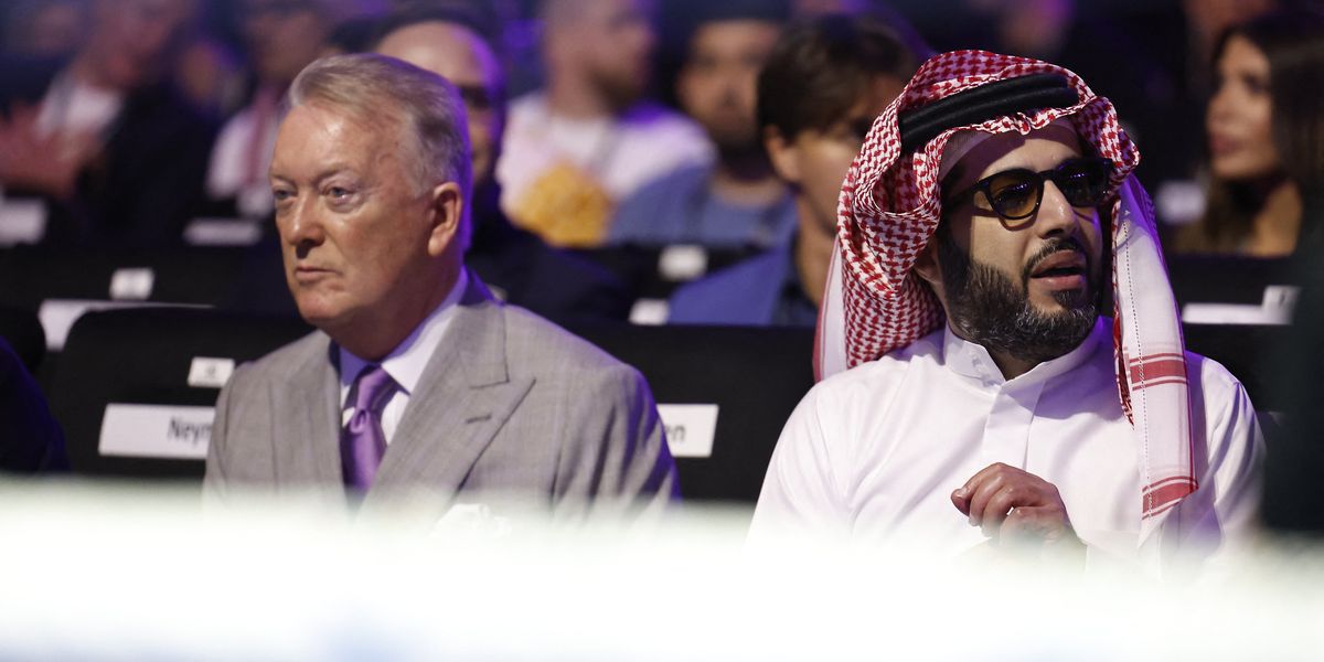 Frank Warren’s billion lawsuit threatens all-out war in boxing as sport faces Armageddon Frank Warren’s billion lawsuit threatens all-out war in boxing as sport faces Armageddon