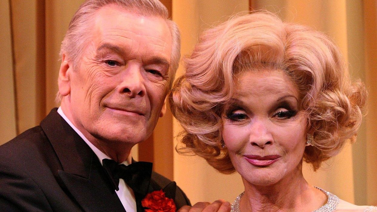 Franke Barrie (left)