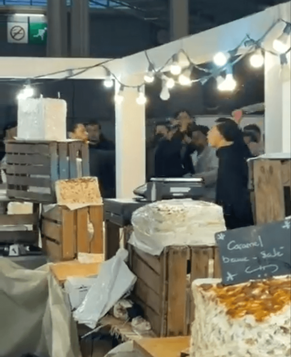 French farmers fight at Paris agriculture show