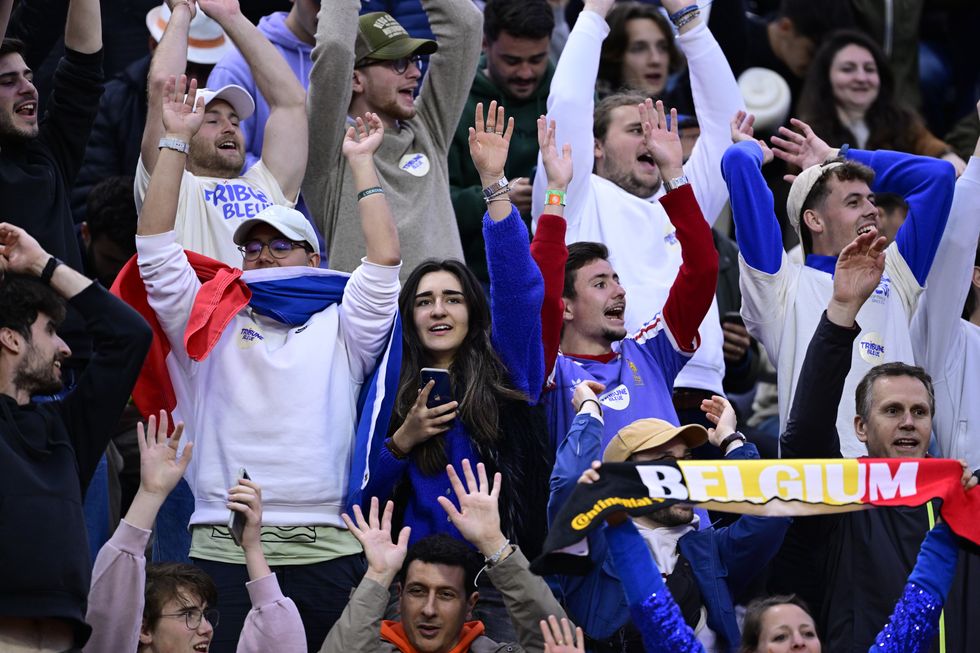 French Open spectators will not be able to drink in their seats