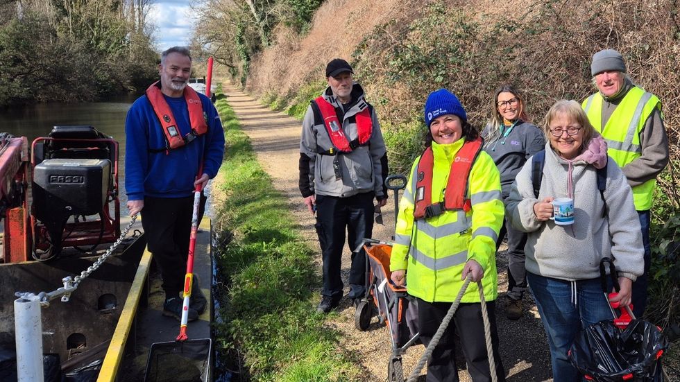 Friends of the Grand Union Canal members