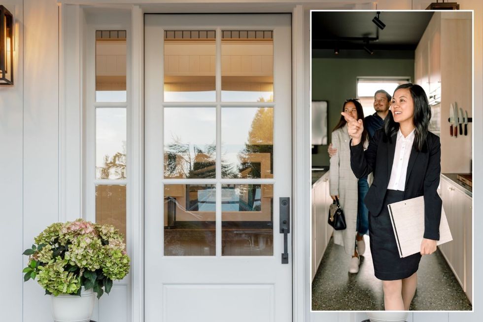 Front of house / Estate agent showing property