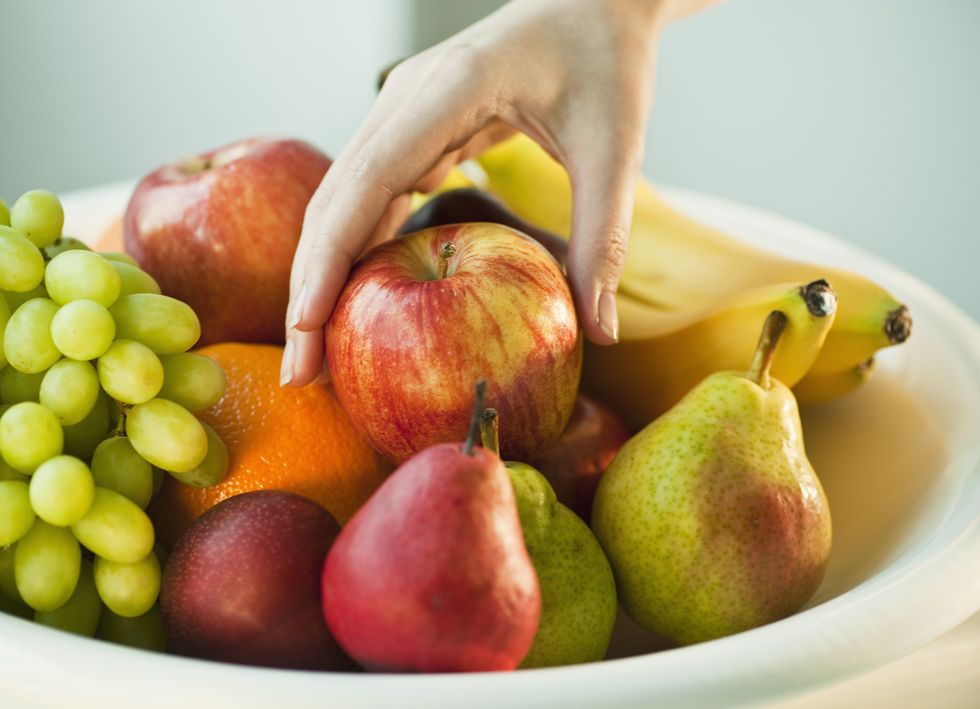 Fruit in bowl