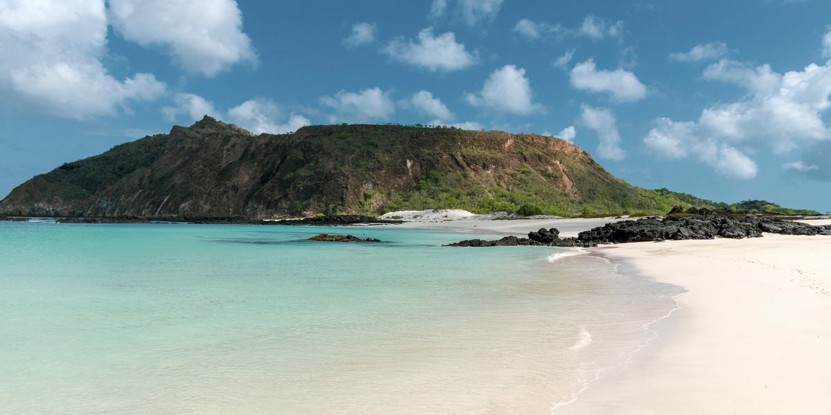 NextImg:Travel warning: 'Breathtaking' tourist spot gripped by violence as Britons issued safety update - 'state of emergency'