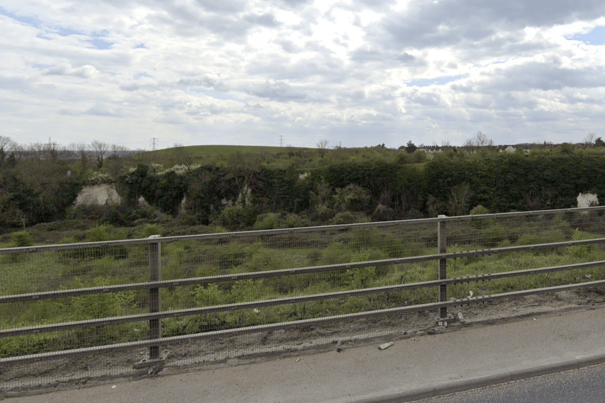  Galley Hill Road in Swanscombe, Dartford