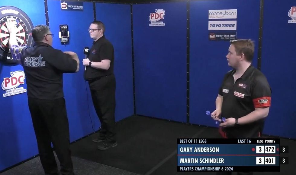 Gary Anderson conceded the match due to injury