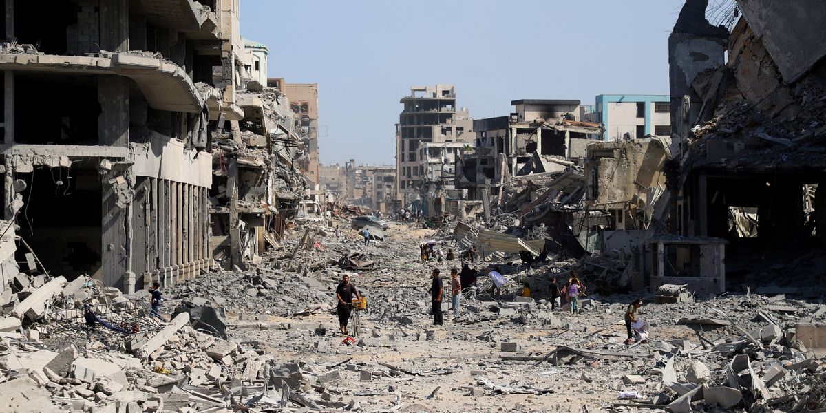 Israel-Hamas ceasefire in chaos amid reports of strikes