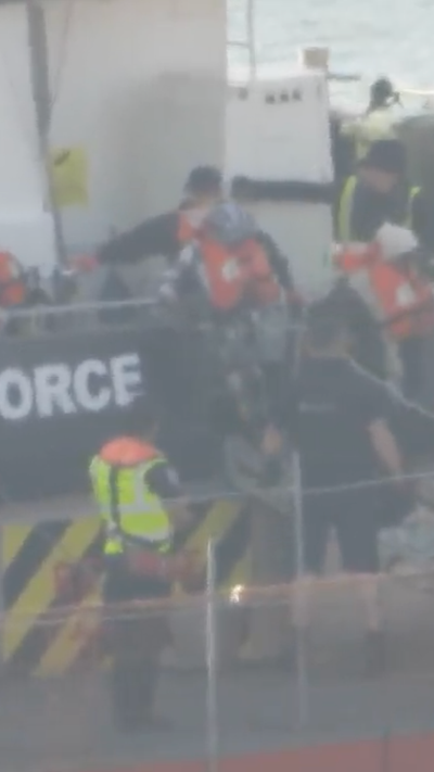 Two migrants drown in English Channel as hundreds attempt to cross to UK