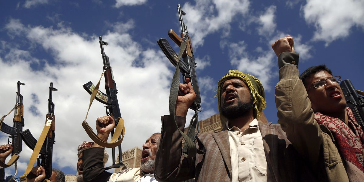 NextImg:Houthis HIT BACK and vow to keep targeting shipping vessels