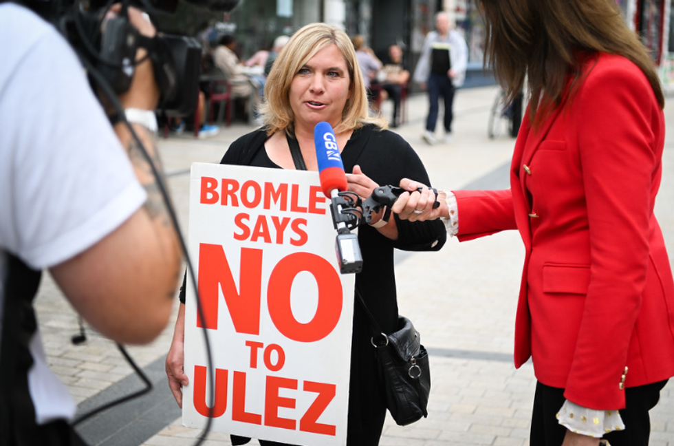 GB News speaks to protestors