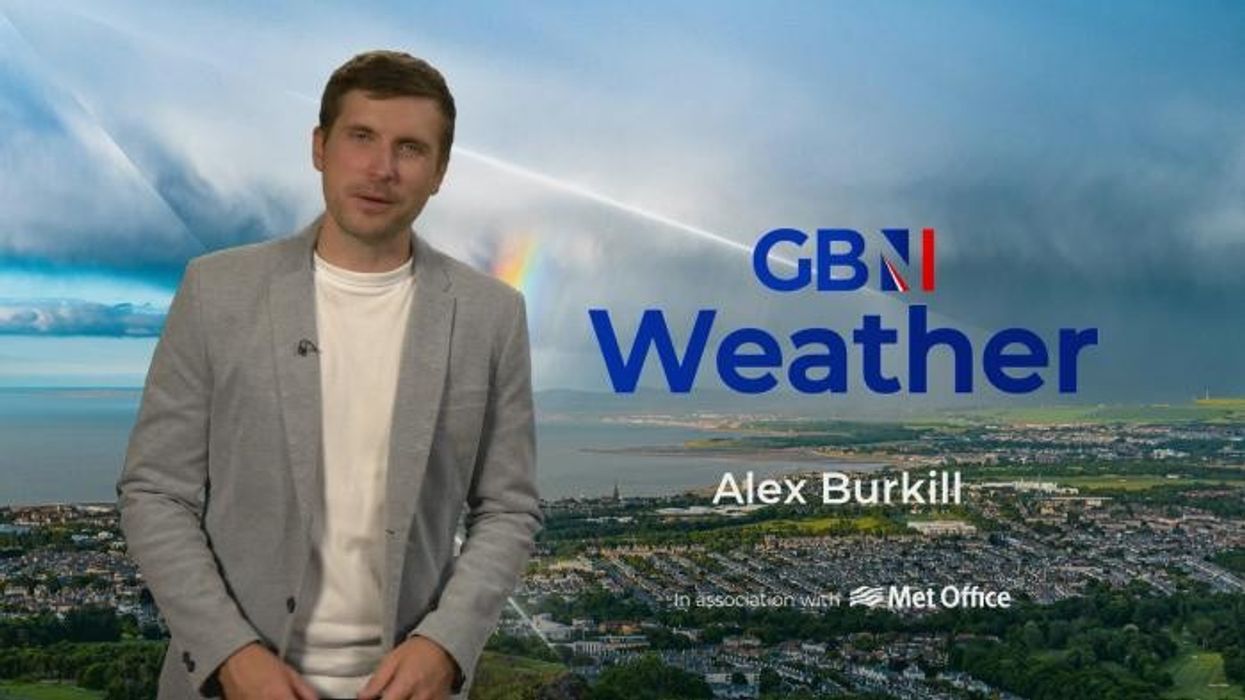 UK weather: Britain to be lashed by torrential downpours as 'thunderstorm plume' emerges from heatwave