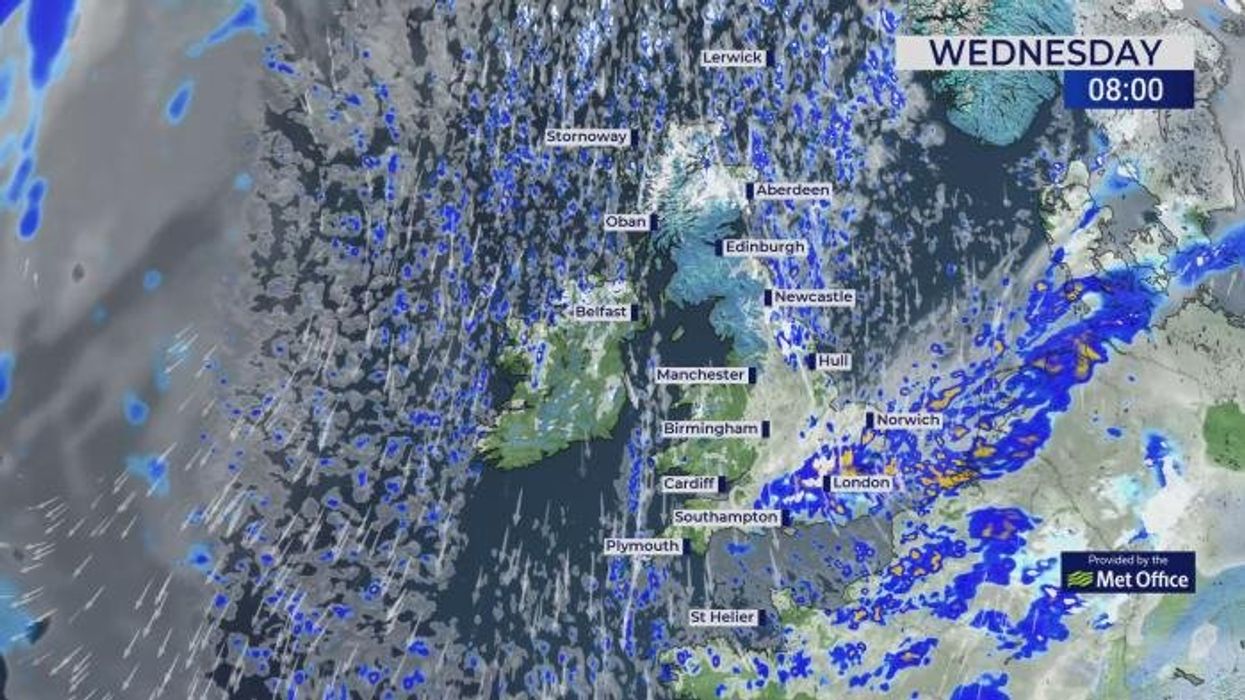 UK weather: 'Dangerous' winter deluge to dump half a foot of snow as Britain freezes in Arctic snap