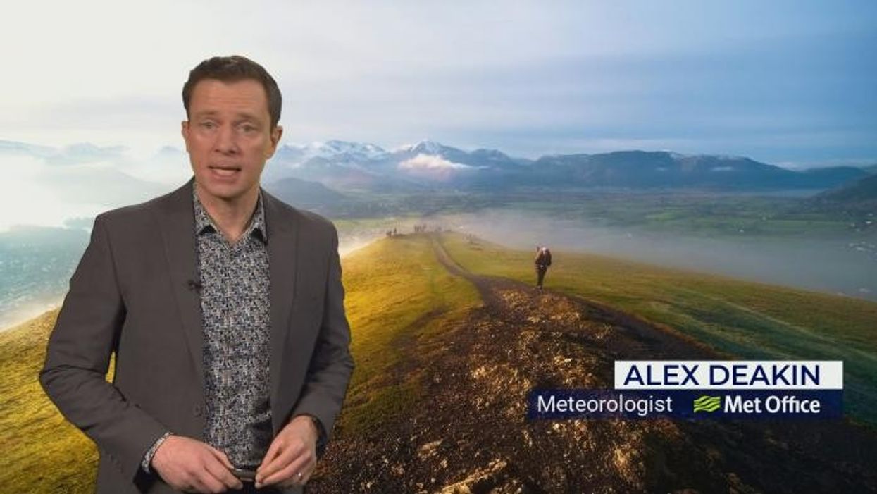 Met Office weather warning: Snow bomb to smash Britain as bone-chilling icy blast hits today