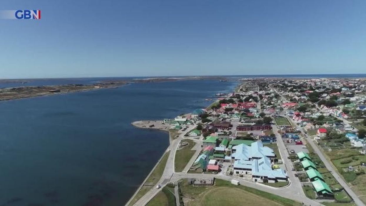 Falkland Islands: Argentina accused of creating 'economic stranglehold' in sovereignty row