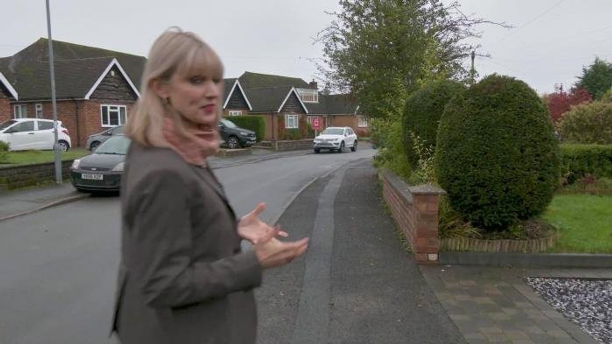 World War II veteran 'overwhelmed' after receiving 1,500 cards for 100th birthday