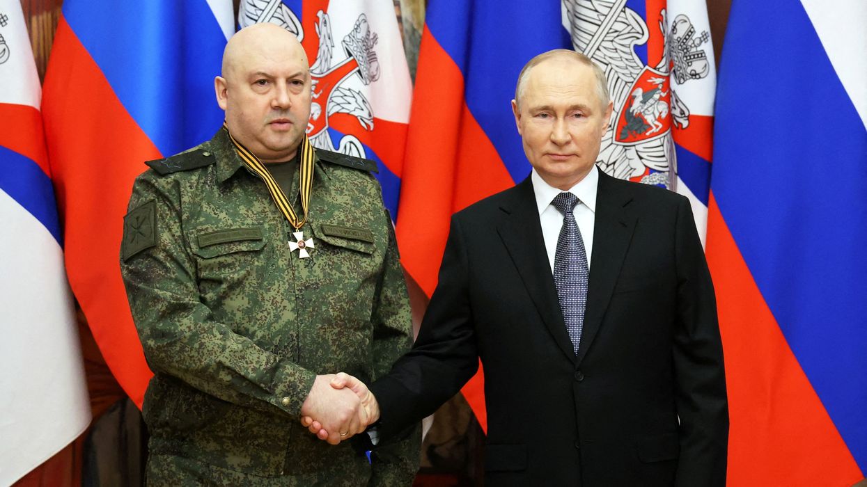 General Surovikin with Vladimir Putin