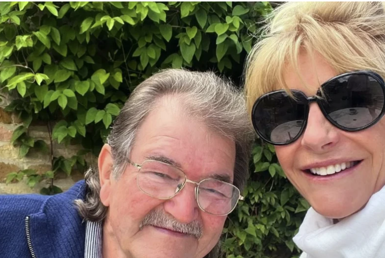 Gerald Cooper and Lisa Hogan