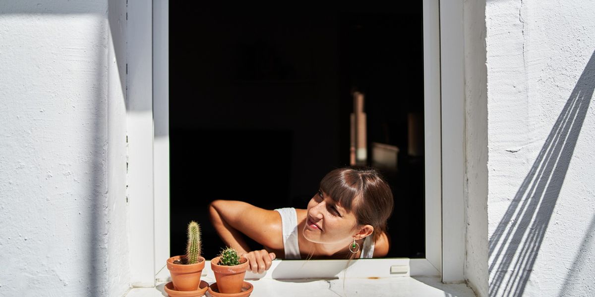 NextImg:Neighbour row explodes as homeowner 'ruins' every morning with 'exhausting' 6am habit - 'Rattles my nerves!'