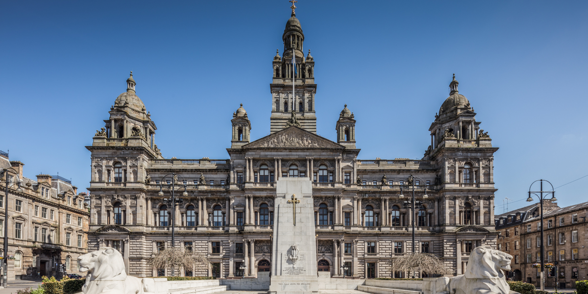 NextImg:Record-breaking number of council officials earn more than £100k - just as taxpayers slapped with 'Awful April' hikes