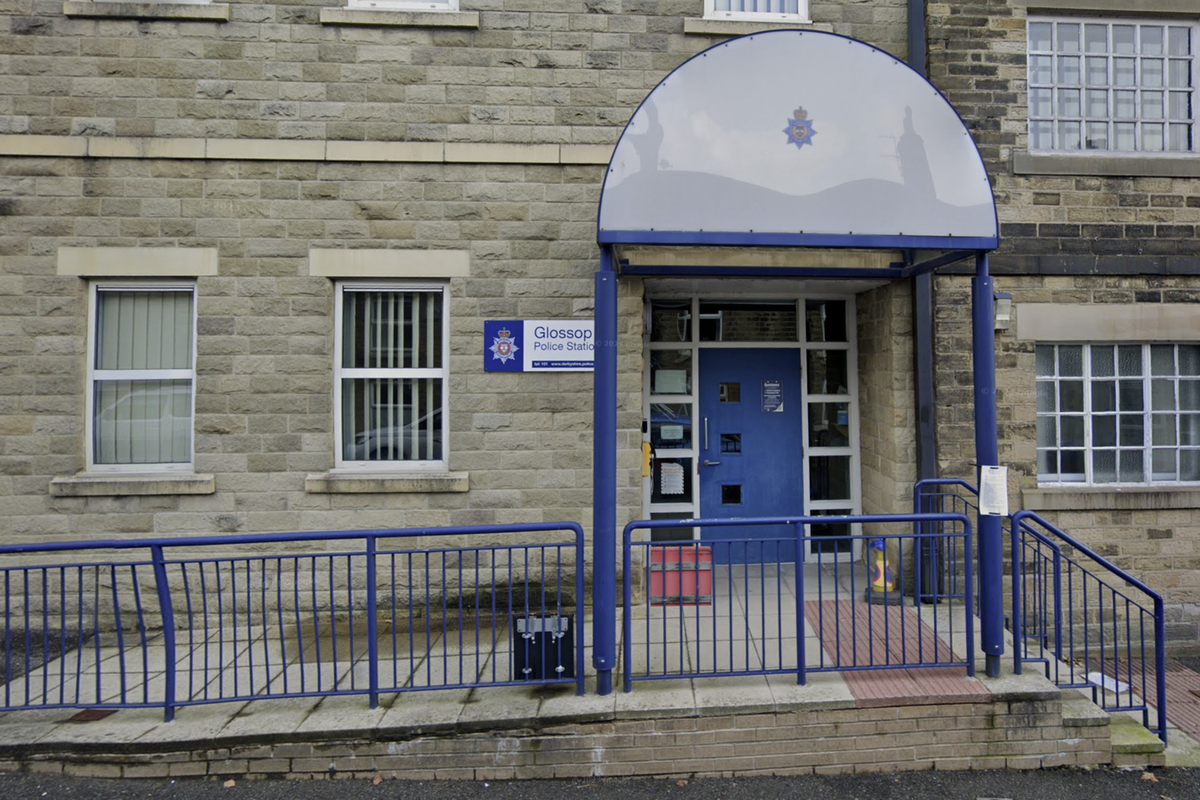 Glossop Police Station