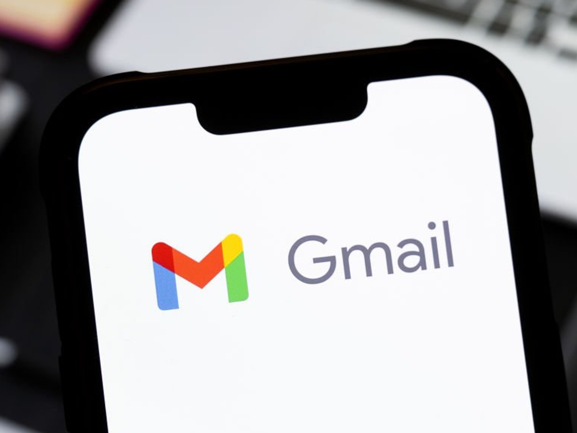 Gmail logo on mobile