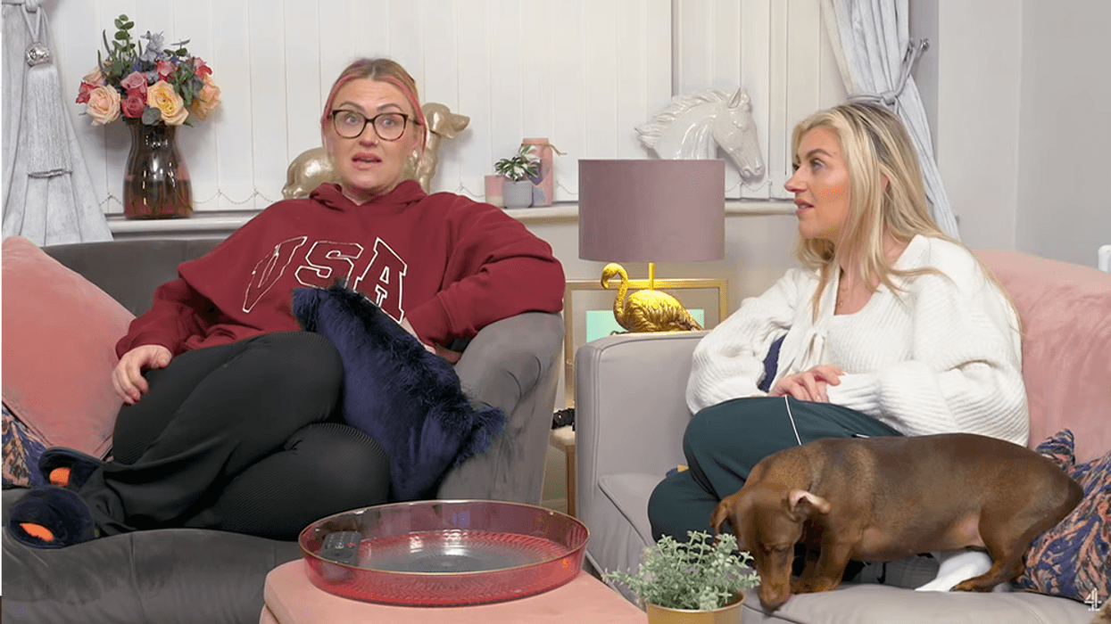 Gogglebox: Ellie and Izzi