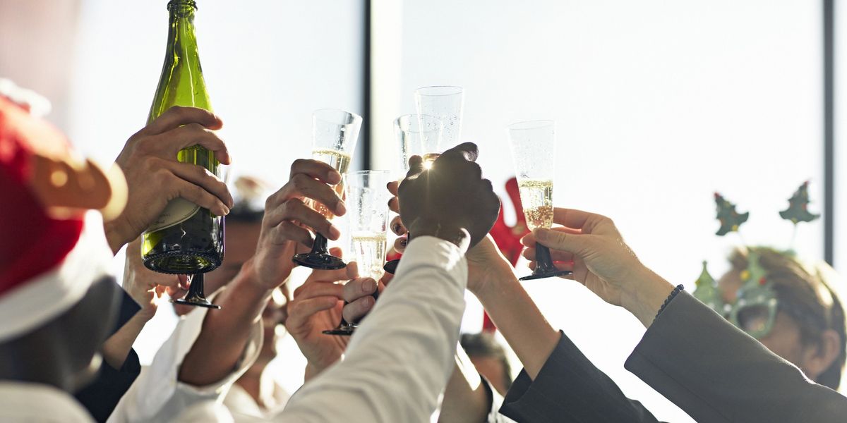 NextImg:Nearly a quarter of British workers ditch office parties as they 'prefer activities to alcohol'