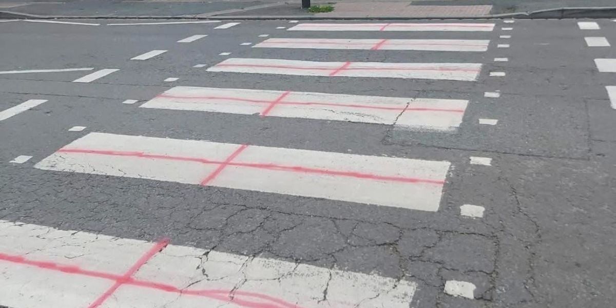 NextImg:Reform-led council 'cannot condone' England flag 'graffiti' as bosses set to remove patriotic paint