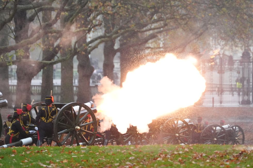 Gun salute