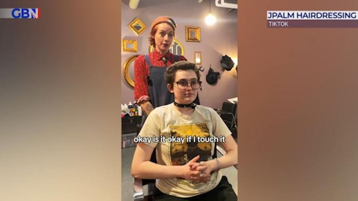 Hair care expert shares the best ways to transform your locks - go from straight to curly