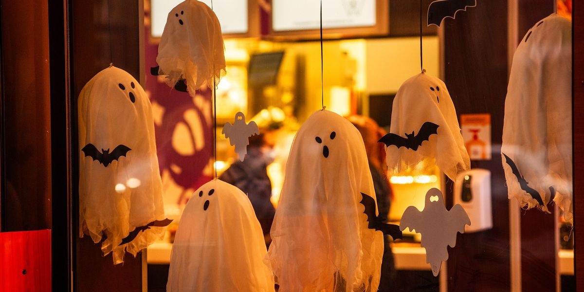 NextImg:Children's soft play centre forced to apologise over gruesome and realistic Halloween decoration